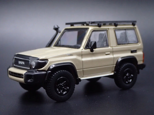 2022 22 TOYOTA LAND CRUISER 70 SERIES LC71 1/64 SCALE DIORAMA DIECAST MODEL CAR