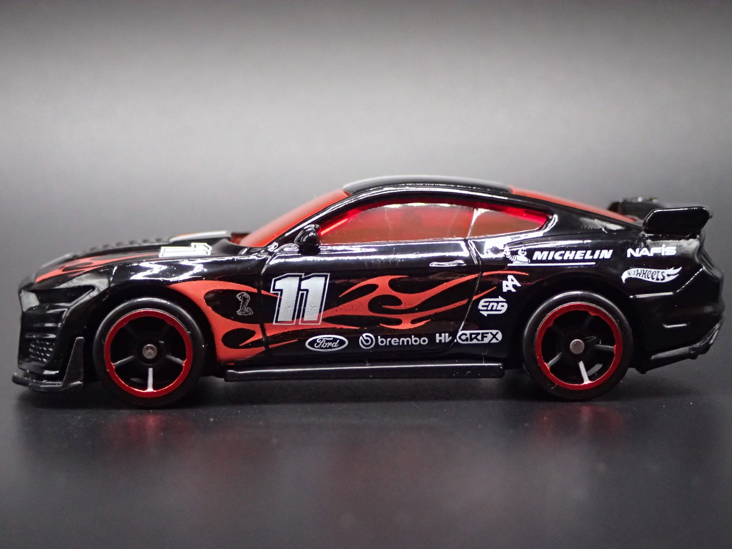 2015-2023 FORD MUSTANG SHELBY GT500 BLACK 1/64 SCALE DIORAMA DIECAST MODEL CAR