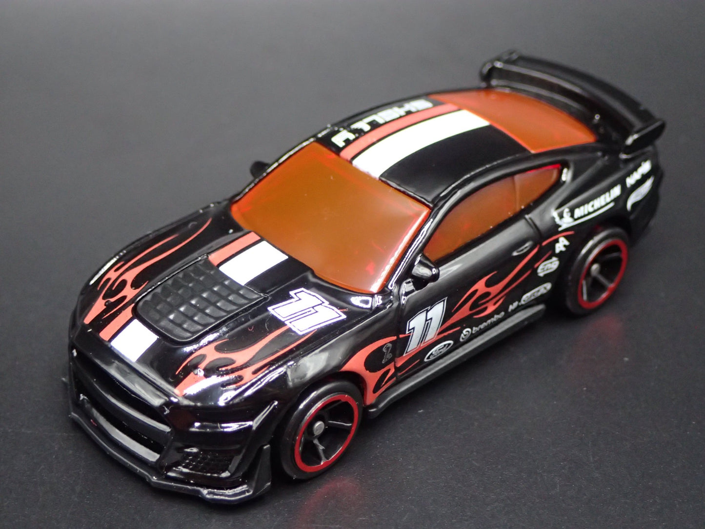 2015-2023 FORD MUSTANG SHELBY GT500 BLACK 1/64 SCALE DIORAMA DIECAST MODEL CAR