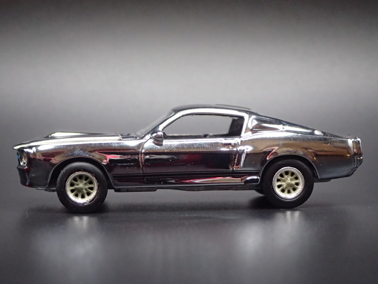 1967 67 FORD MUSTANG ELEANOR GONE IN 60 SECONDS 1:64 SCALE DIECAST MODEL CAR