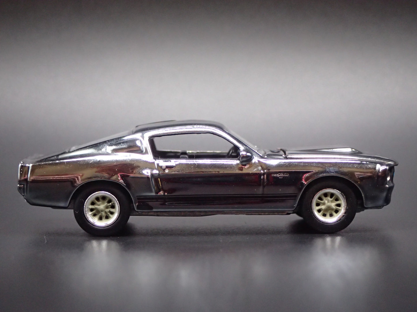 1967 67 FORD MUSTANG ELEANOR GONE IN 60 SECONDS 1:64 SCALE DIECAST MODEL CAR