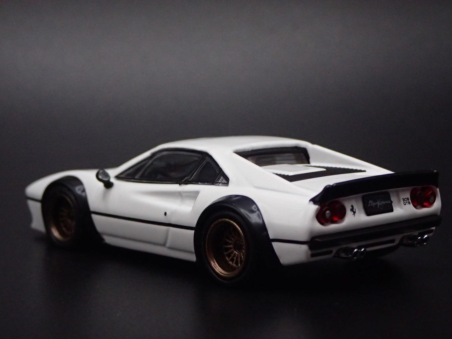 FERRARI 308 GTB LBWK LIBERTY WALK WHITE 1:64 SCALE DIORAMA DIECAST MODEL CAR