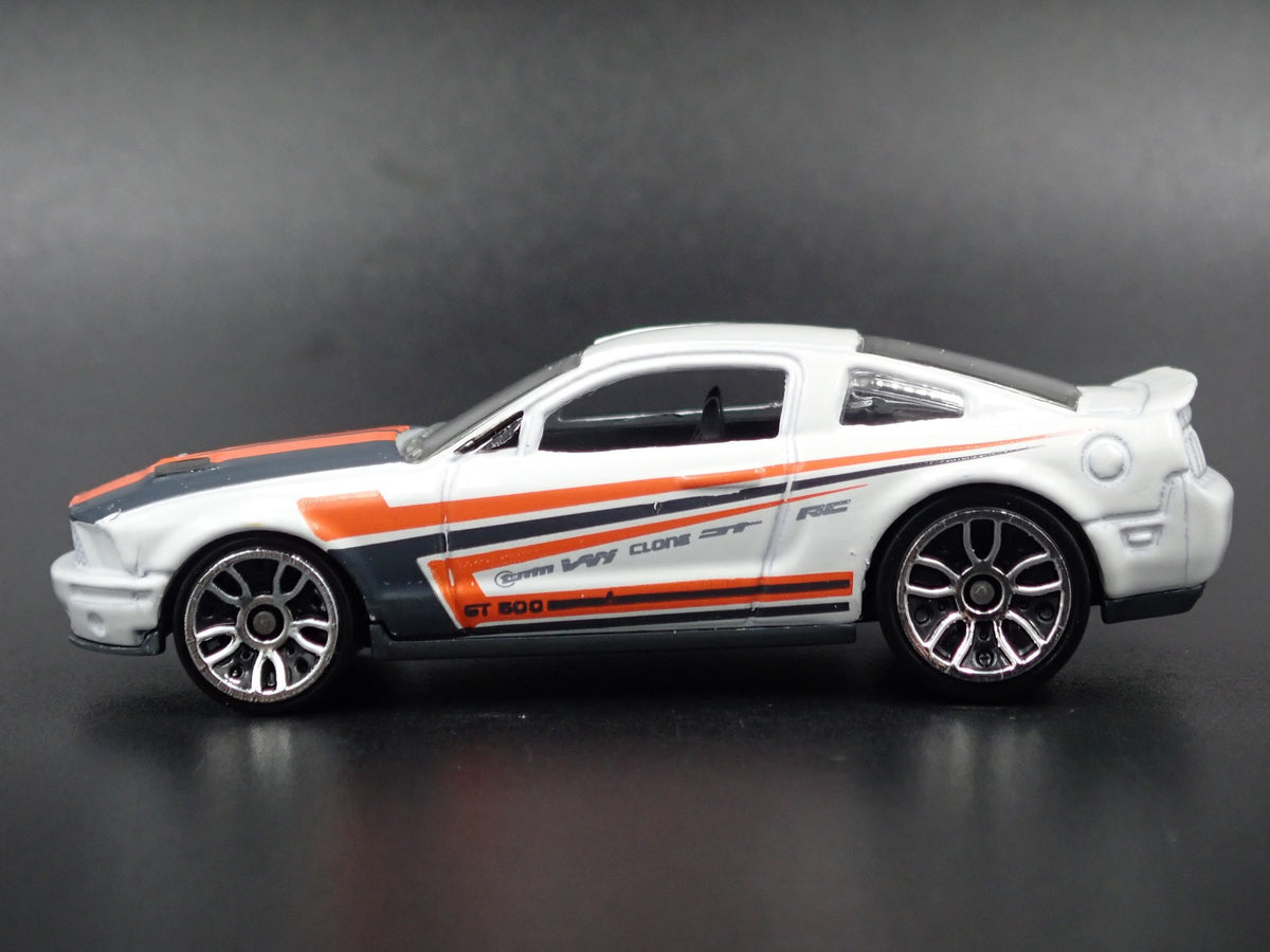 2007 FORD MUSTANG SHELBY GT500 RARE 1:64 SCALE COLLECTIBLE DIECAST MODEL CAR-Burning Rubber Toy Company