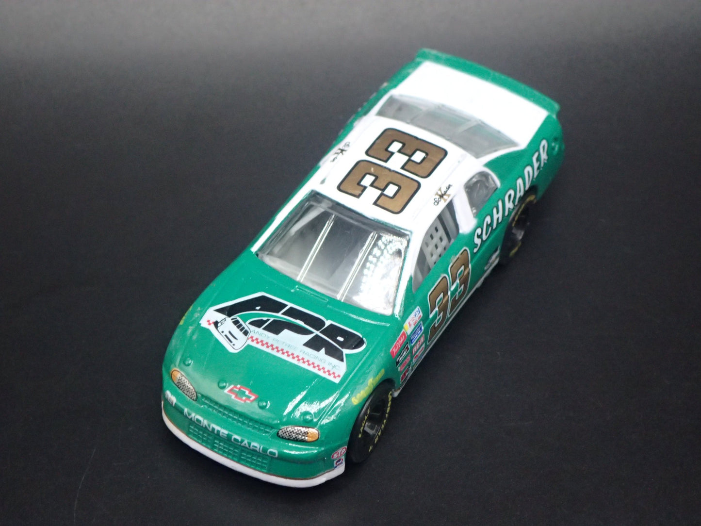 1997 CHEVY CHEVROLET MONTE CARLO 33 KEN SCHRADER NASCAR 1:64 DIECAST MODEL CAR