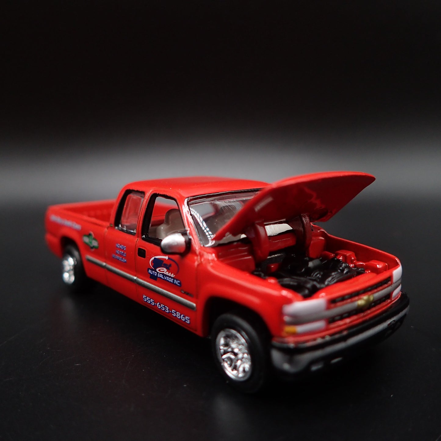 1999-2007 CHEVY CHEVROLET SILVERADO TRUCK W HITCH 1:64 SCALE DIECAST MODEL CAR