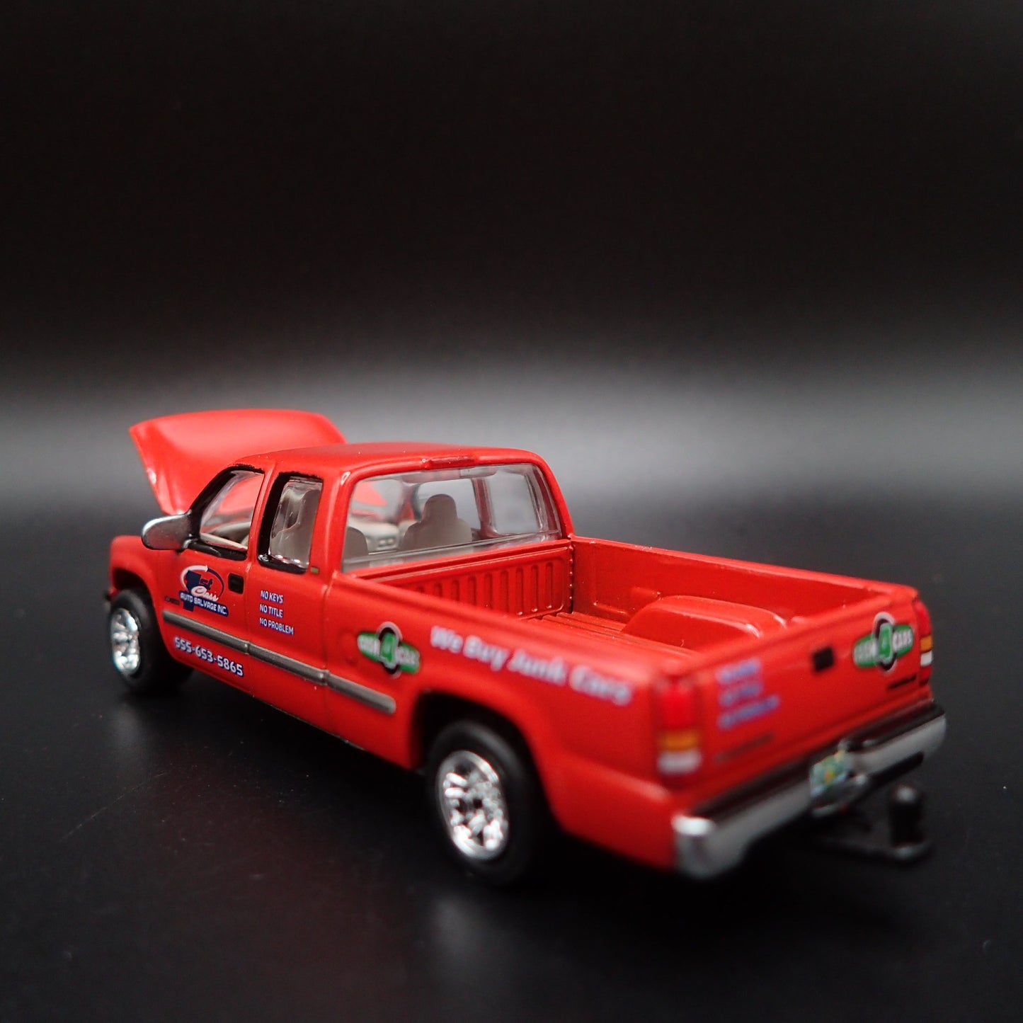 1999-2007 CHEVY CHEVROLET SILVERADO TRUCK W HITCH 1:64 SCALE DIECAST MODEL CAR