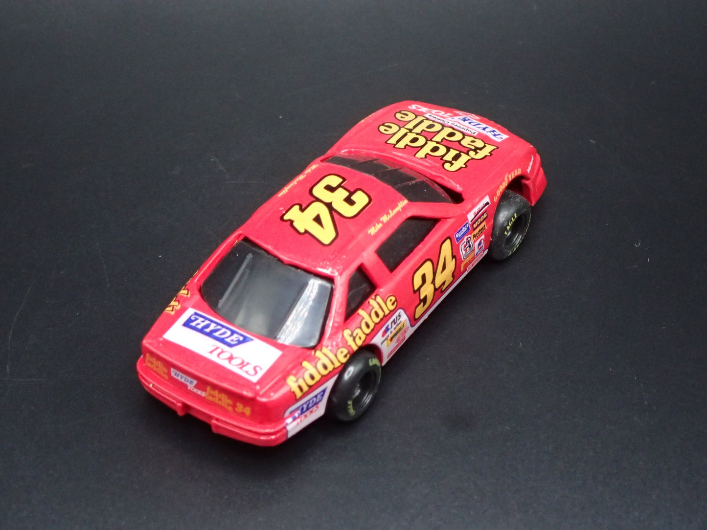 1994 94 CHEVY LUMINA 34 MIKE MCLAUGHLIN NASCAR 1:64 SCALE DIECAST MODEL CAR