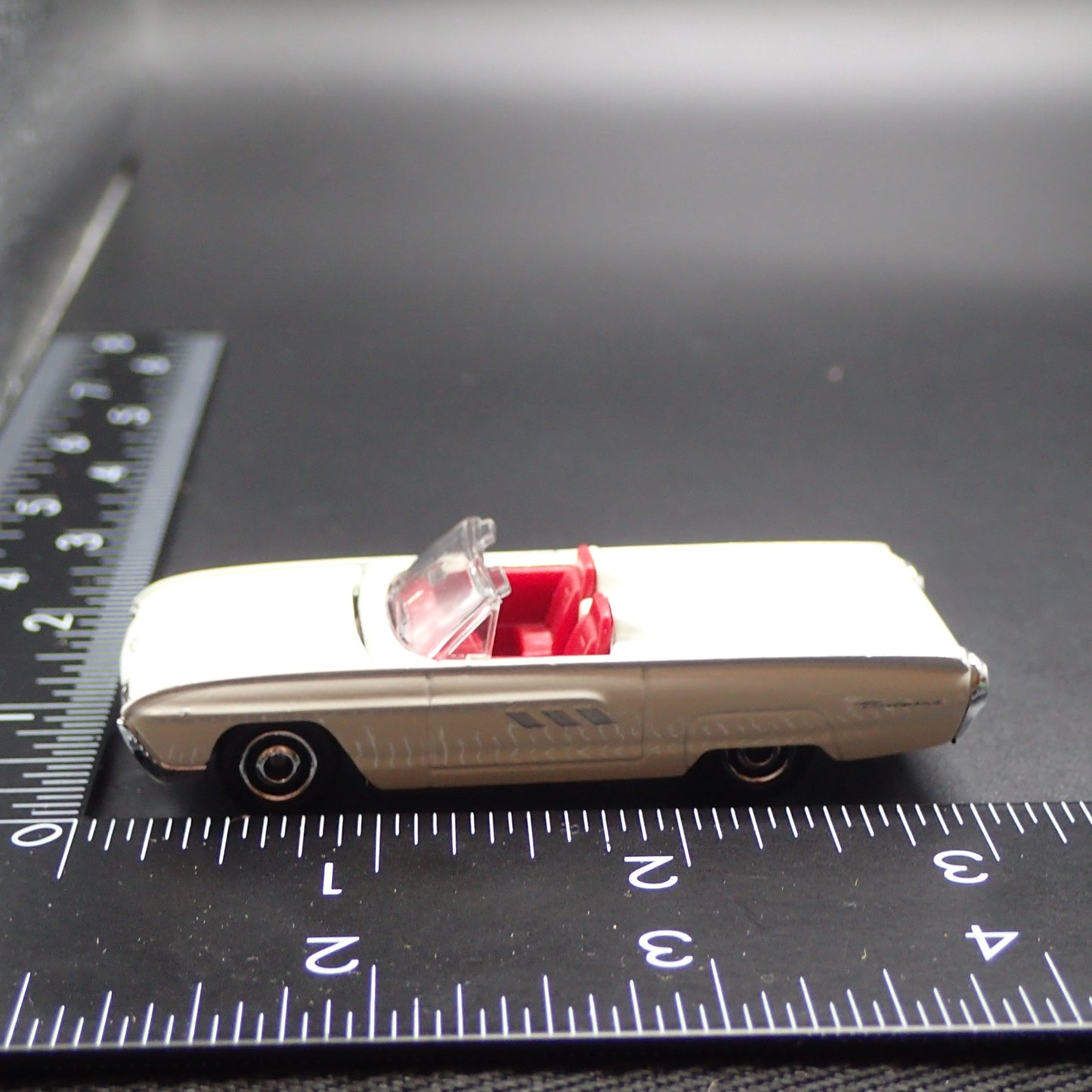 1963 FORD THUNDERBIRD TBIRD CONVERTIBLE 1:64 SCALE COLLECTIBLE DIECAST MODEL CAR