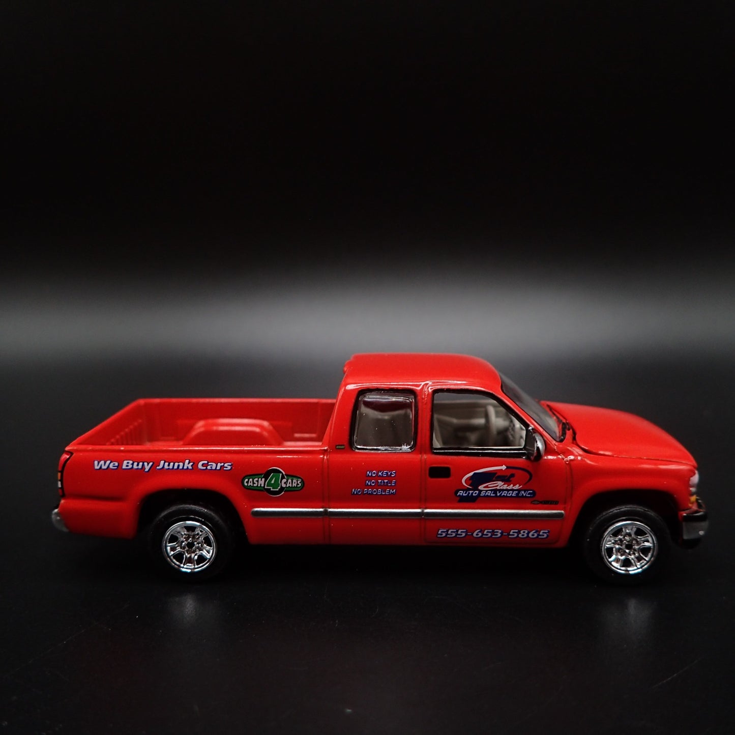 1999-2007 CHEVY CHEVROLET SILVERADO TRUCK W HITCH 1:64 SCALE DIECAST MODEL CAR