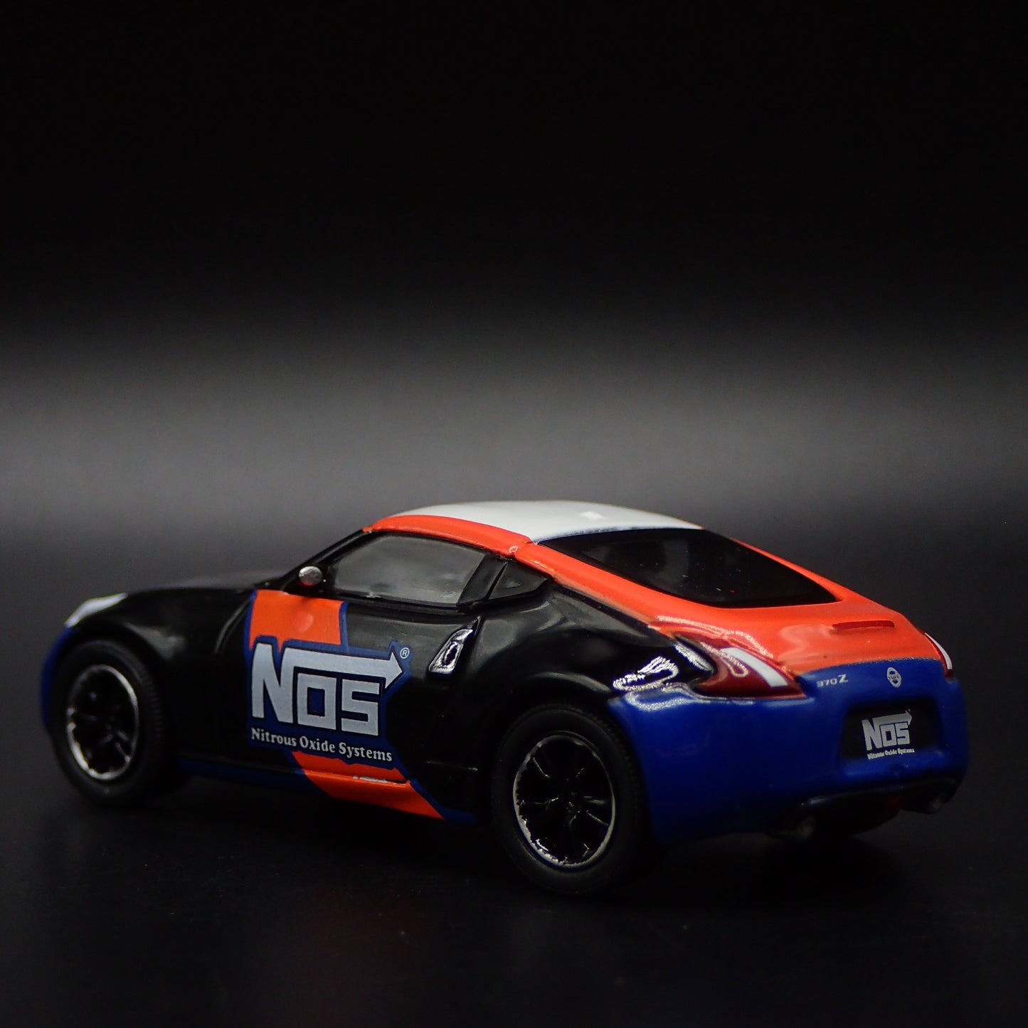 2009-2020 NISSAN 370Z NOS BLACK 1:64 SCALE COLLECTIBLE DIORAMA DIECAST MODEL CAR