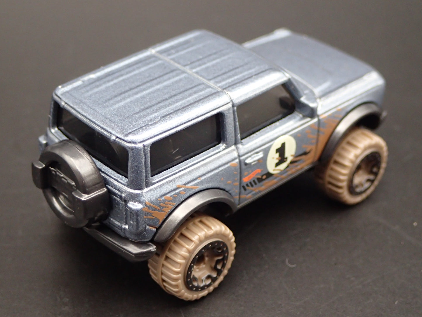 2021-2026 FORD BRONCO 2 TWO DOOR RARE 1:64 SCALE DIORAMA DIECAST MODEL CAR
