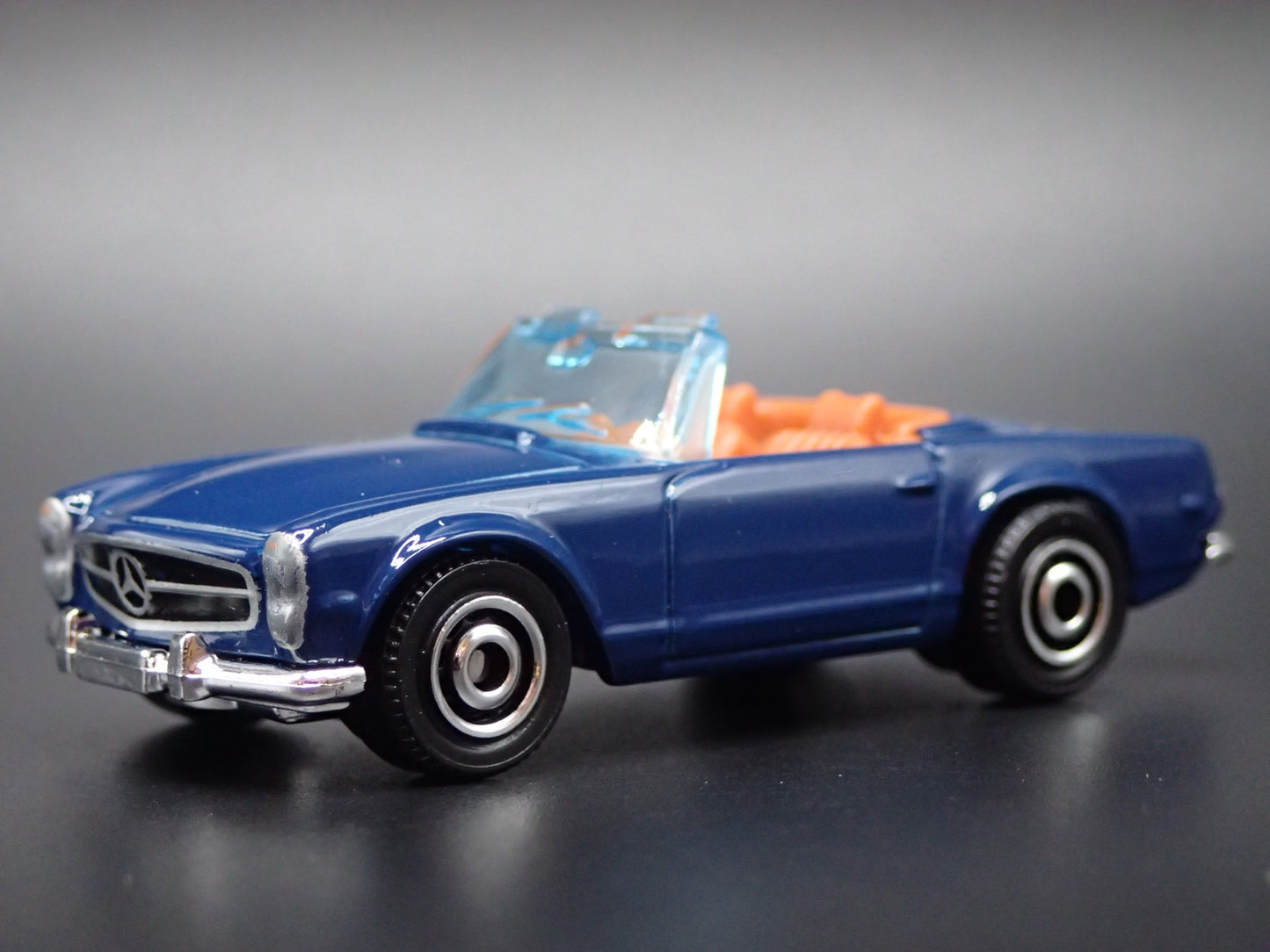 1963-1967 MERCEDES-BENZ 230 SL CONVERTIBLE 1:64 SCALE DIORAMA DIECAST MODEL CAR