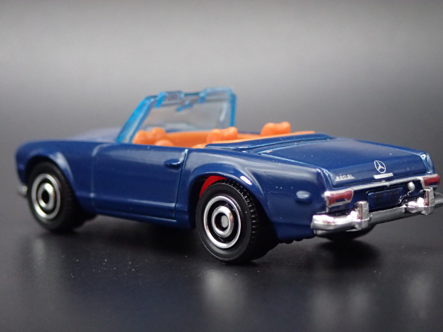 1963-1967 MERCEDES-BENZ 230 SL CONVERTIBLE 1:64 SCALE DIORAMA DIECAST MODEL CAR