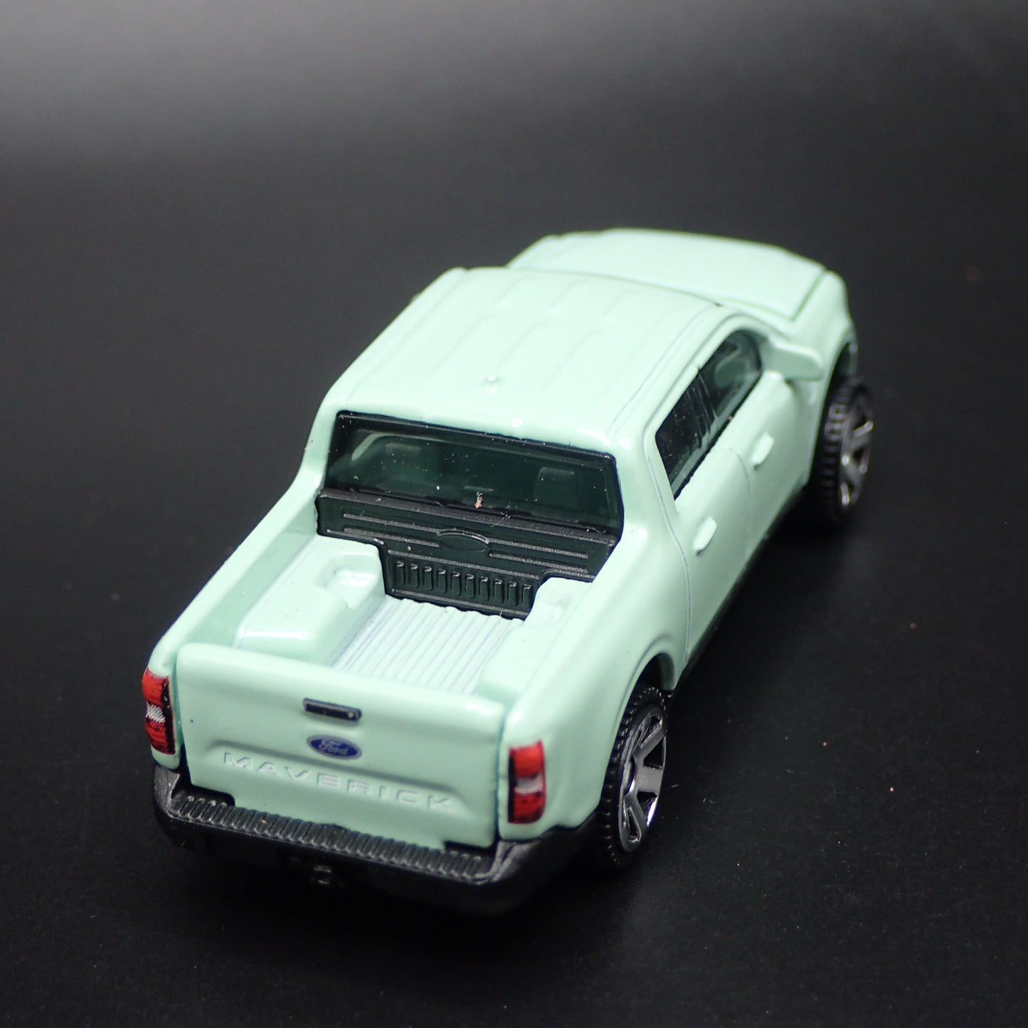 2022-2026 FORD MAVERICK PICKUP TRUCK MINT 1:64 SCALE DIORAMA DIECAST MODEL CAR