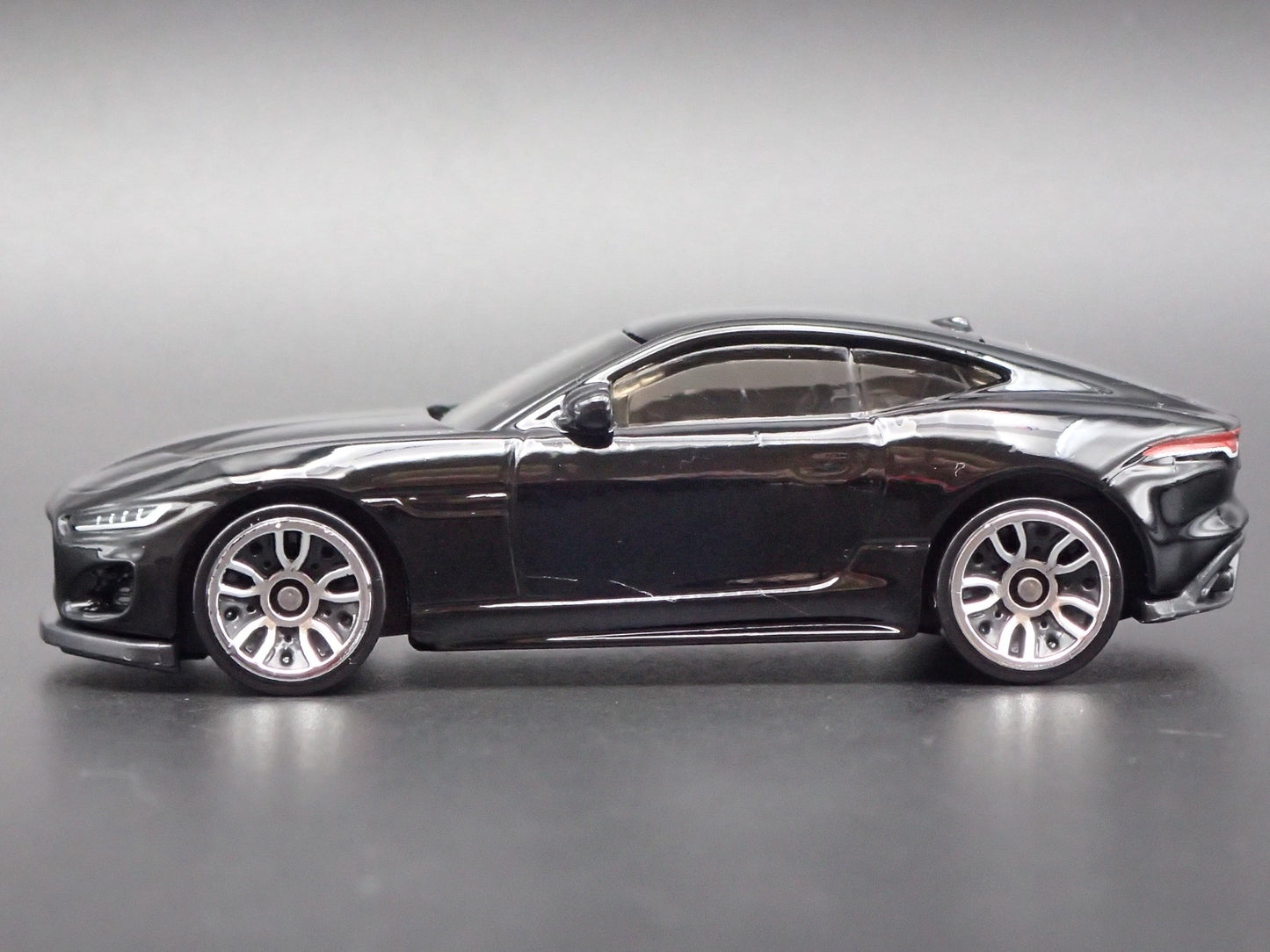 2014-2024 JAGUAR F TYPE COUPE 1:64 SCALE COLLECTIBLE DIORAMA DIECAST MODEL CAR