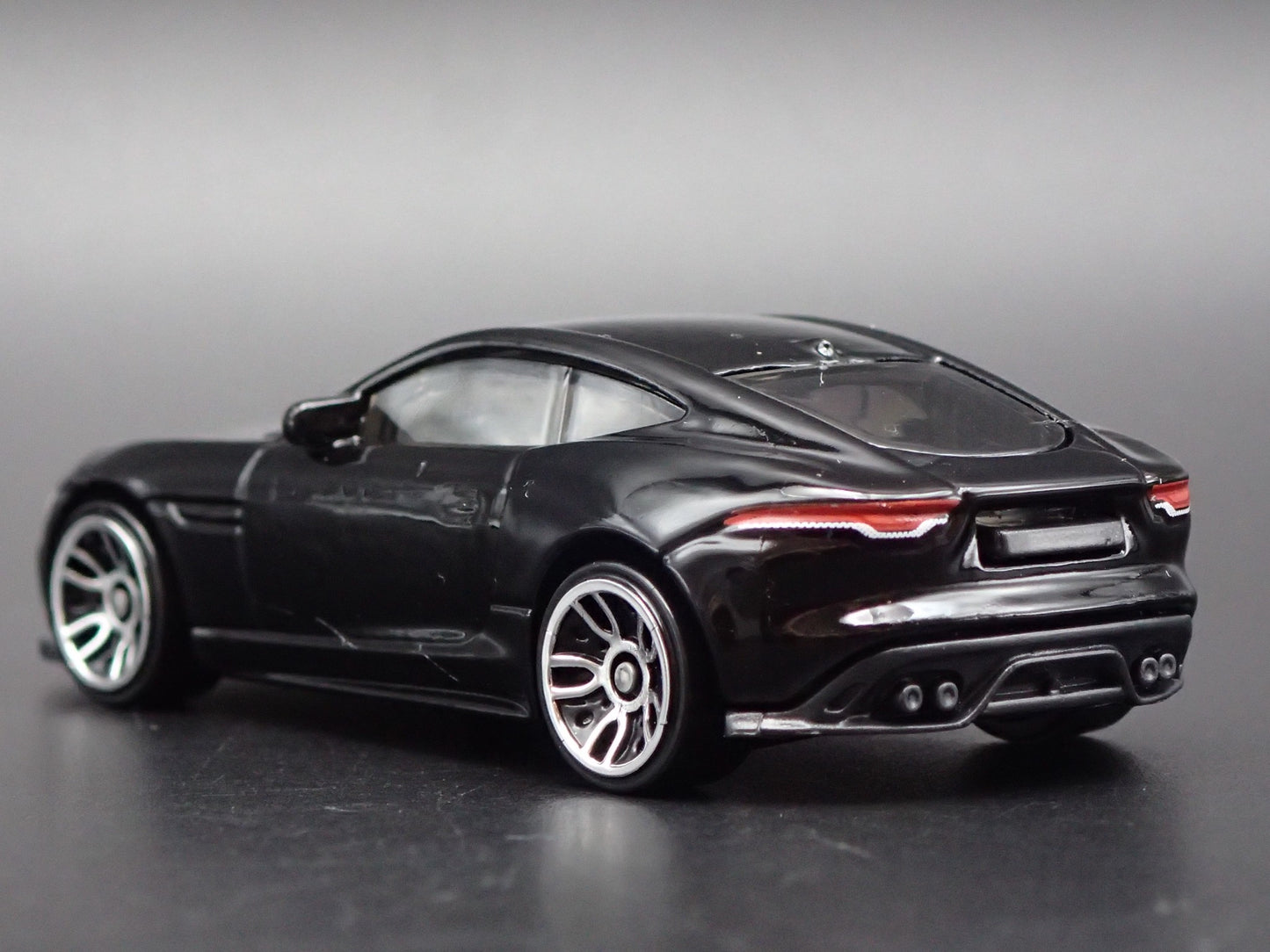 2014-2024 JAGUAR F TYPE COUPE 1:64 SCALE COLLECTIBLE DIORAMA DIECAST MODEL CAR