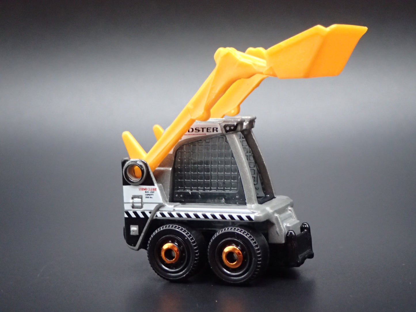 CONSTRUCTION SKIDSTER BOBCAT GRAY 1:64 MB SCALE COLLECTIBLE DIECAST MODEL CAR