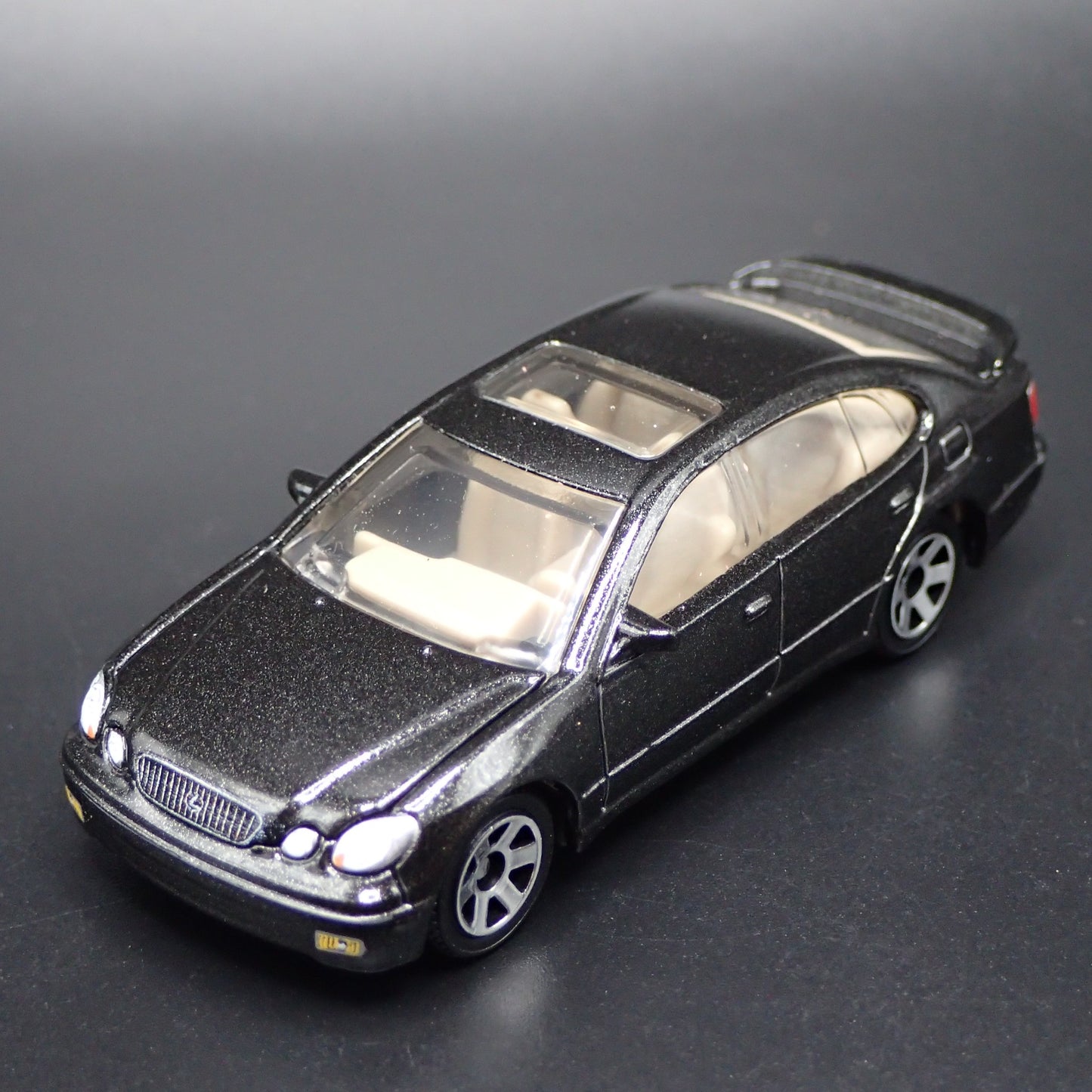 2004 04 LEXUS GS400 4 DOOR BLACK 1/64 SCALE DIORAMA DIECAST MODEL CAR