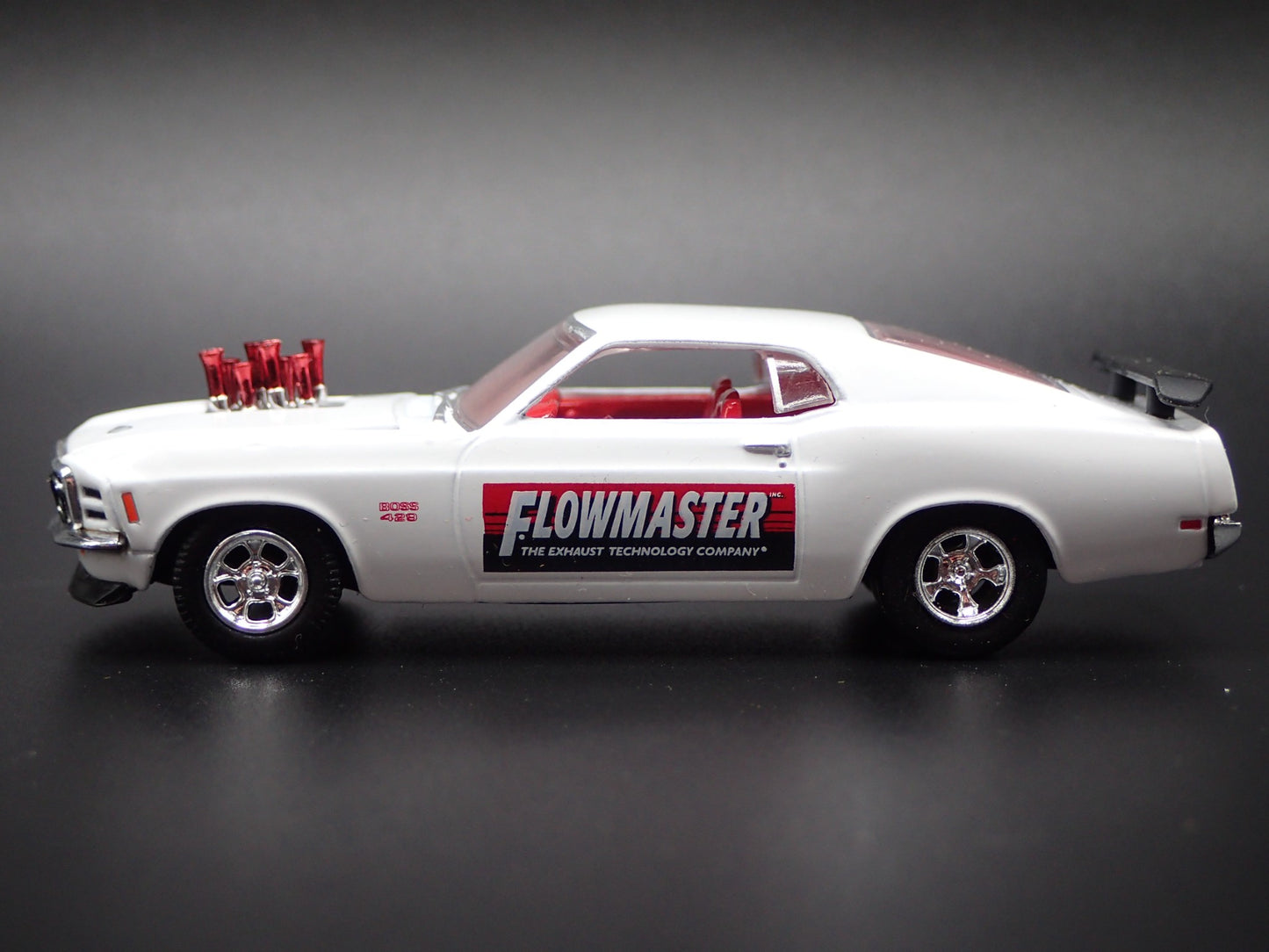 1970 70 FORD MUSTANG BOSS 429 FASTBACK FLOWMASTER 1:64 SCALE DIECAST MODEL CAR