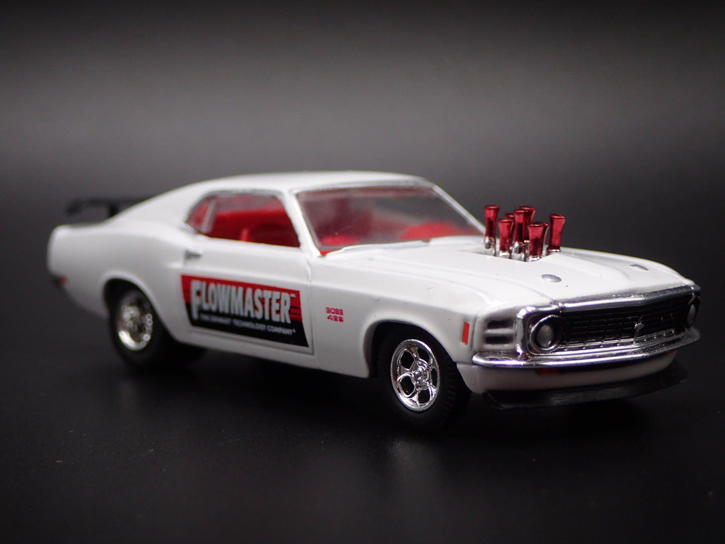 1970 70 FORD MUSTANG BOSS 429 FASTBACK FLOWMASTER 1:64 SCALE DIECAST MODEL CAR