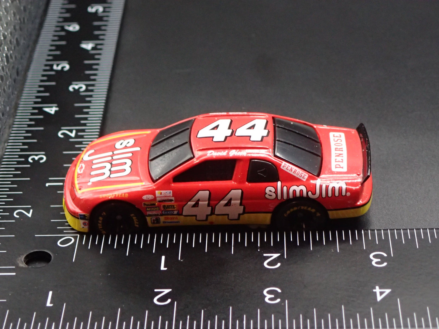 1995 95 CHEVROLET MONTE CARLO 44 DAVID GREEN NASCAR 1:64 SCALE DIECAST MODEL CAR