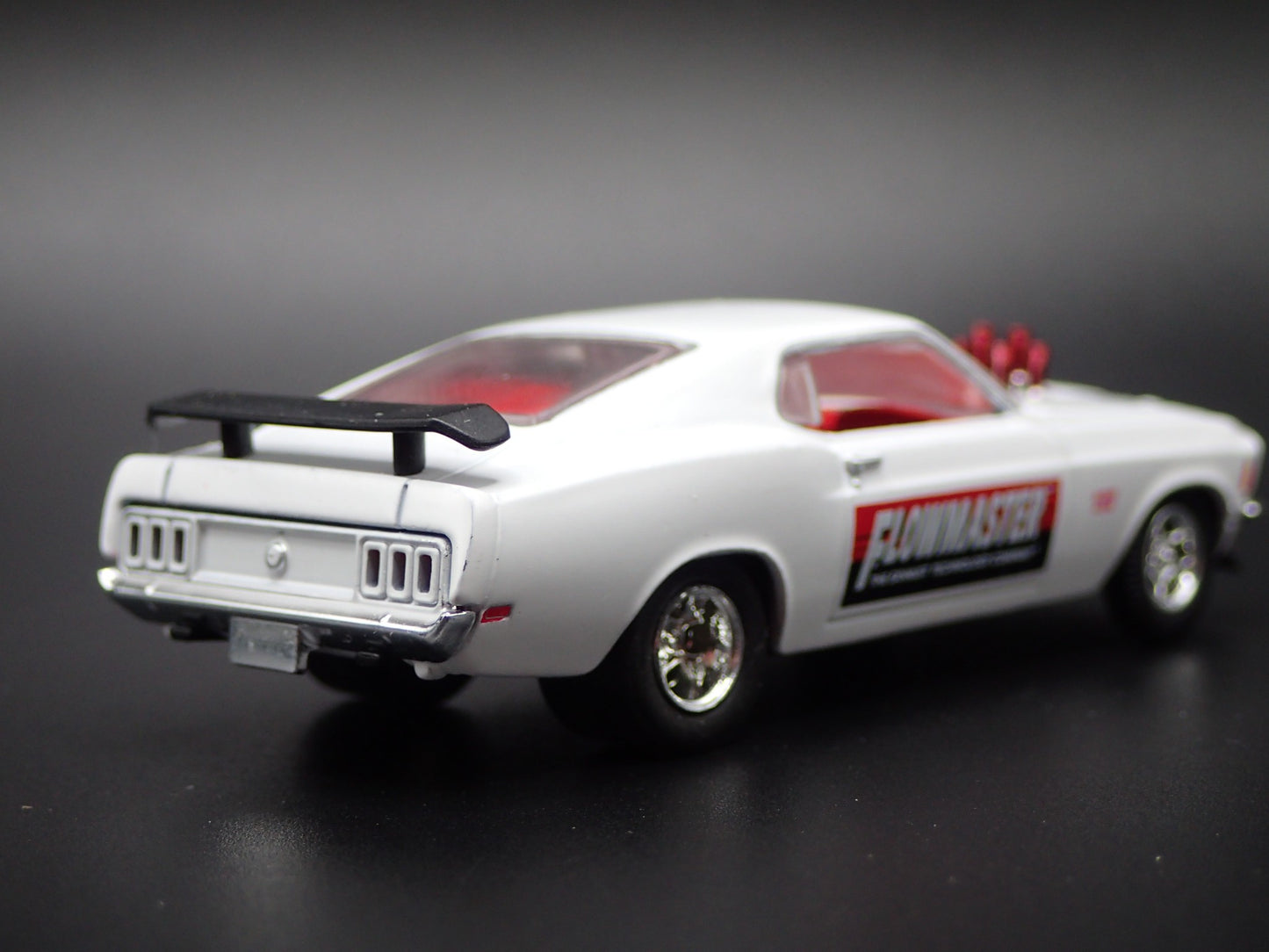 1970 70 FORD MUSTANG BOSS 429 FASTBACK FLOWMASTER 1:64 SCALE DIECAST MODEL CAR