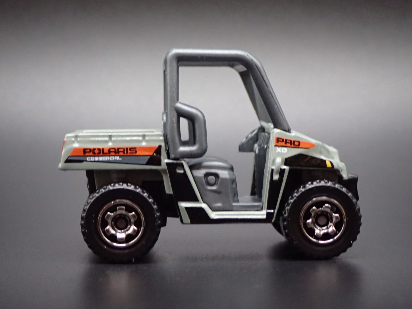 2023-2026 POLARIS RANGER EV OFF ROAD GRAY 1/64 SCALE DIORAMA DIECAST MODEL CAR