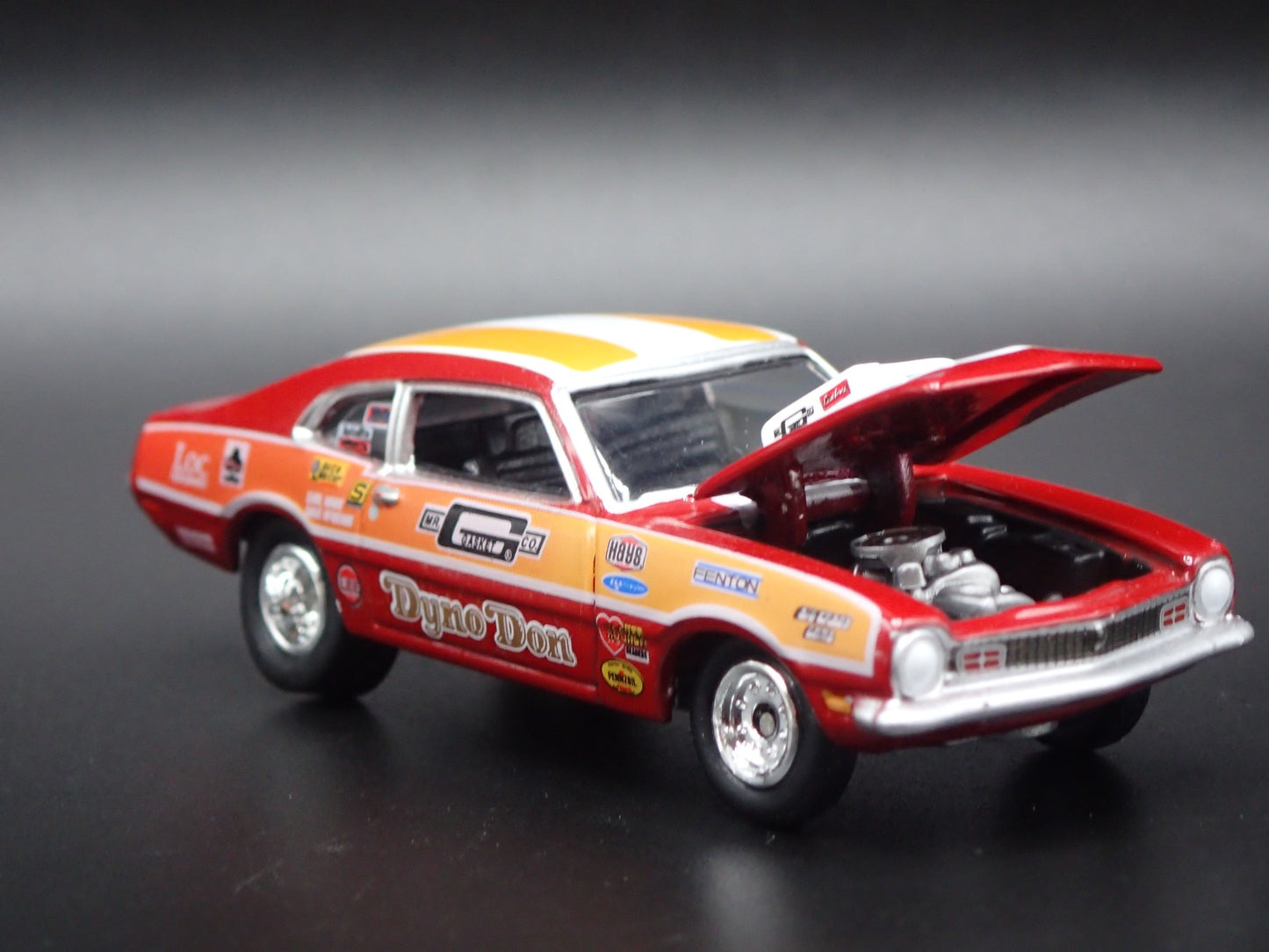 1970 70 FORD MAVERICK MR GASKET CO DON NICHOLSON 1:64 SCALE DIECAST MODEL CAR