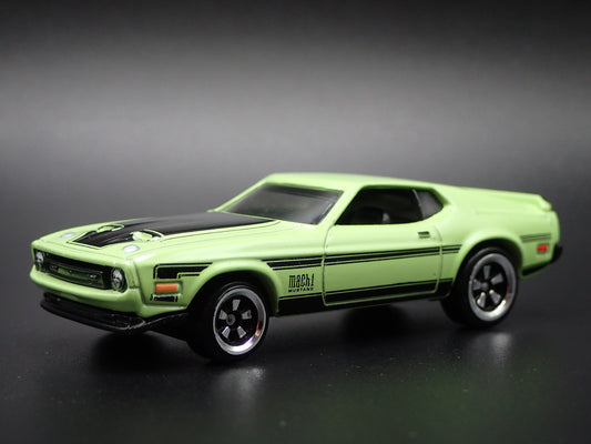 1971 71 FORD MUSTANG MACH 1 FASTBACK 1:64 SCALE COLLECTIBLE DIECAST MODEL CAR
