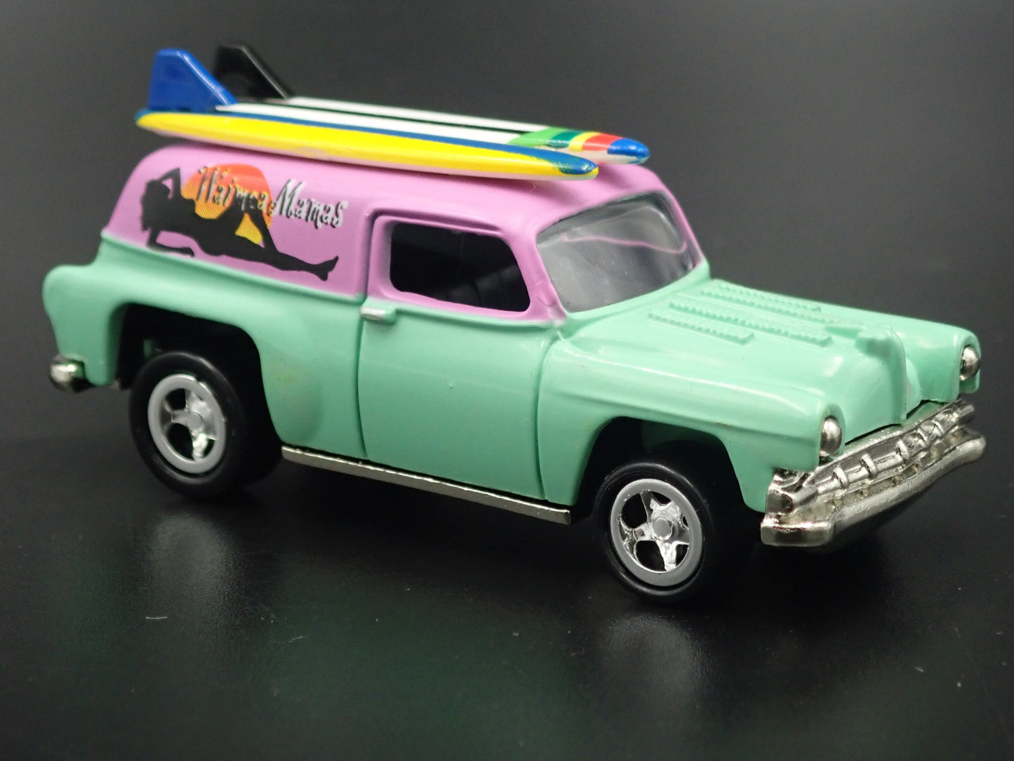 1954 54 CHEVY CHEVROLET PANEL TRUCK SURF 1:64 SCALE DIORAMA DIECAST MODEL CAR