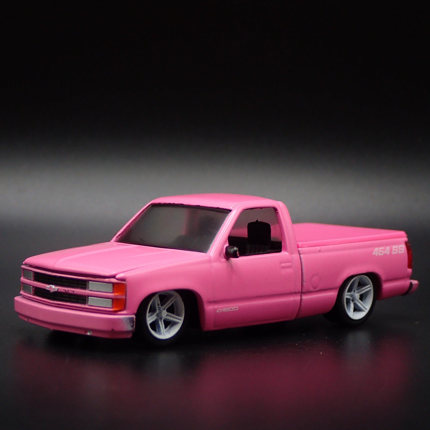 1991 91 CHEVY CHEVROLET C1500 SS 454 PICKUP TRUCK 1:64 SCALE DIECAST MODEL CAR