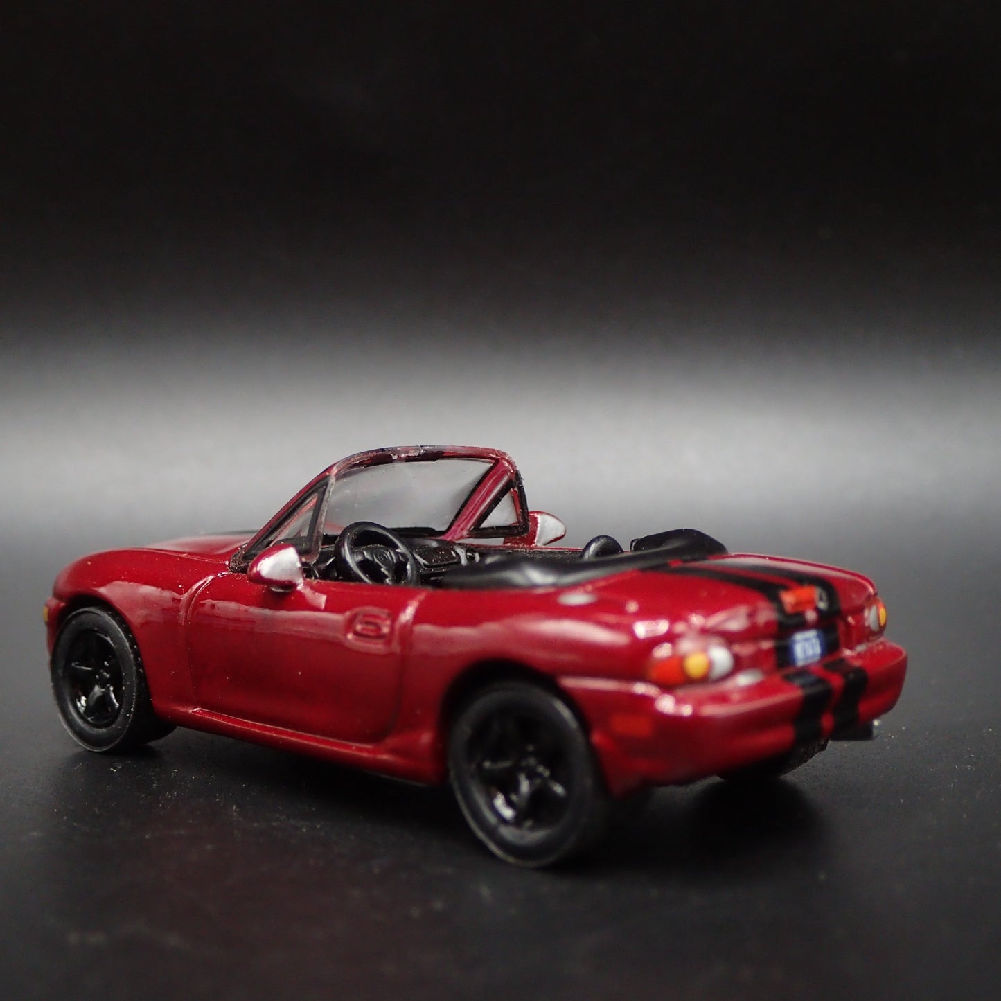 1999-2004 MAZDA MX5 MIATA NB 1:64 SCALE COLLECTIBLE DIORAMA DIECAST MODEL CAR