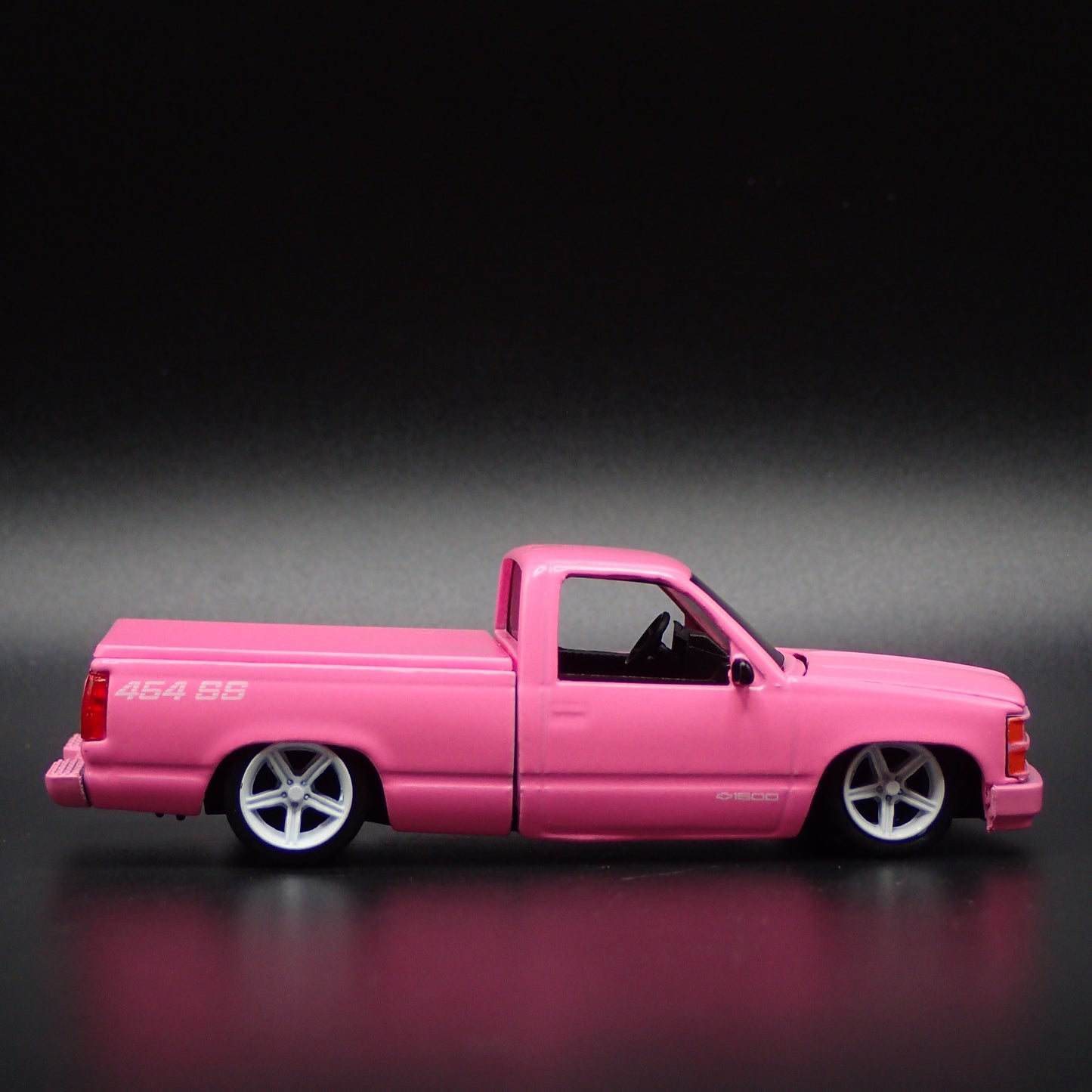 1991 91 CHEVY CHEVROLET C1500 SS 454 PICKUP TRUCK 1:64 SCALE DIECAST MODEL CAR