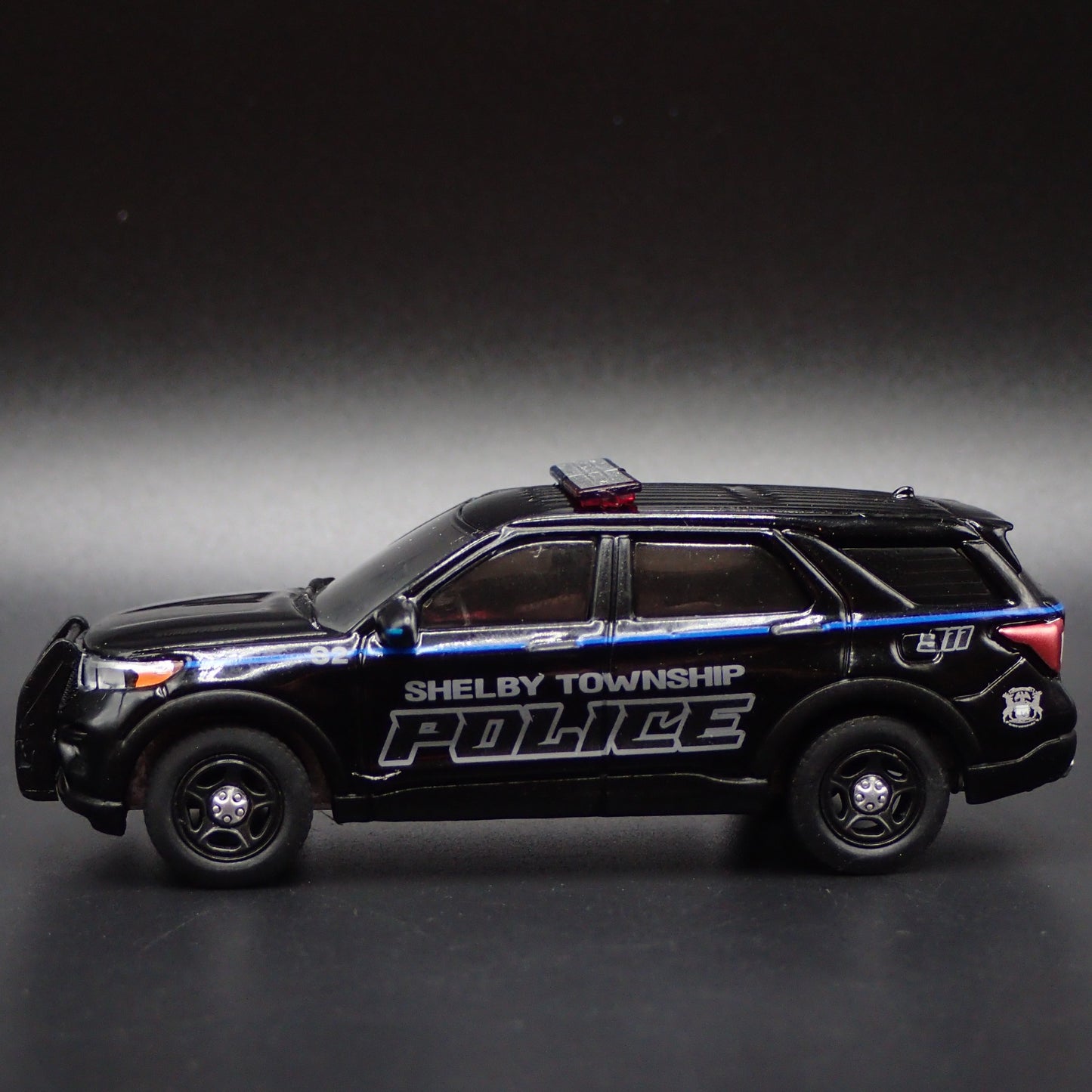 2023 FORD EXPLORER POLICE SHELBY TOWNSHIP MICHIGAN 1:64 SCALE DIECAST MODEL CAR