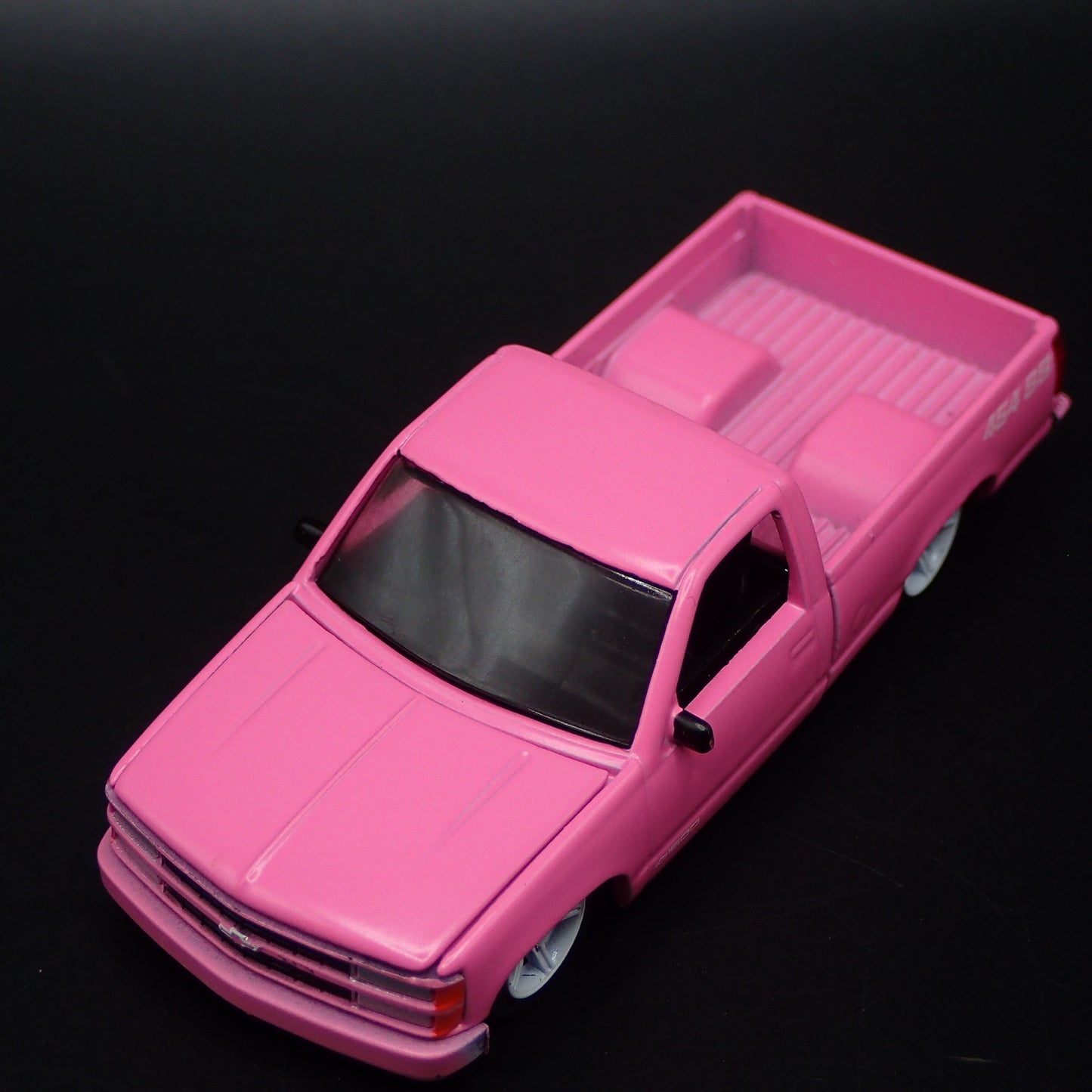 1991 91 CHEVY CHEVROLET C1500 SS 454 PICKUP TRUCK 1:64 SCALE DIECAST MODEL CAR