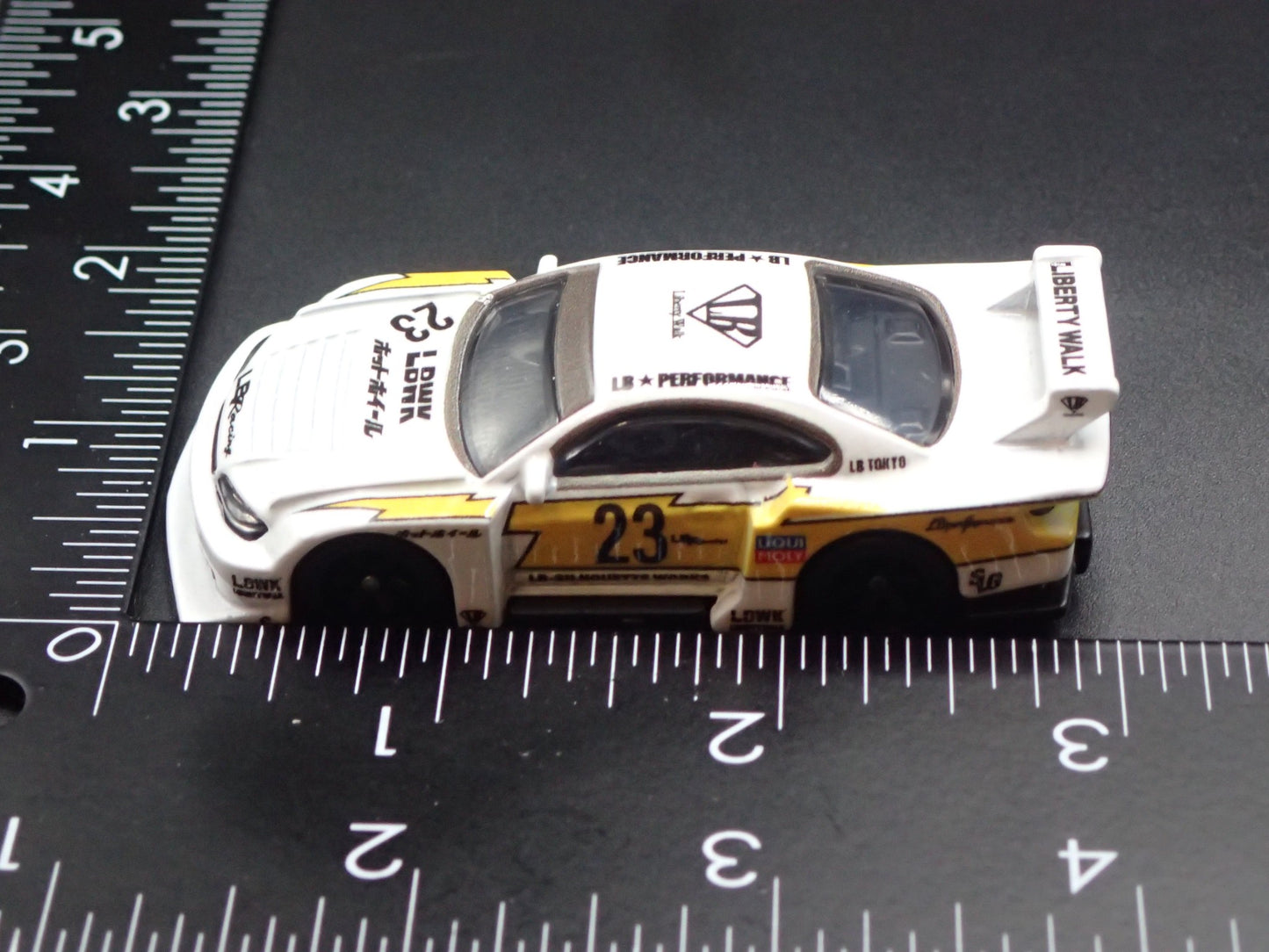 1999-2002 NISSAN SILVIA LB SILHOUTTE S15 1:64 SCALE DIORAMA DIECAST MODEL CAR