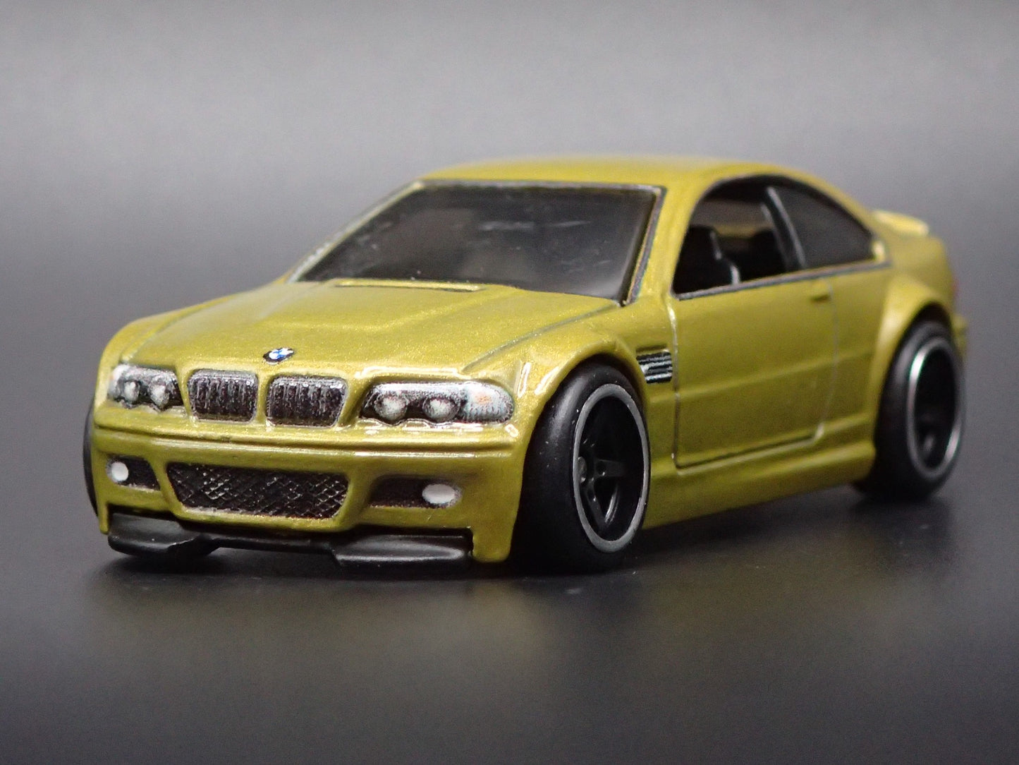 1999-2005 BMW 3 SERIES M3 E46 COUPE GLD 1:64 SCALE COLLECTIBLE DIECAST MODEL CAR