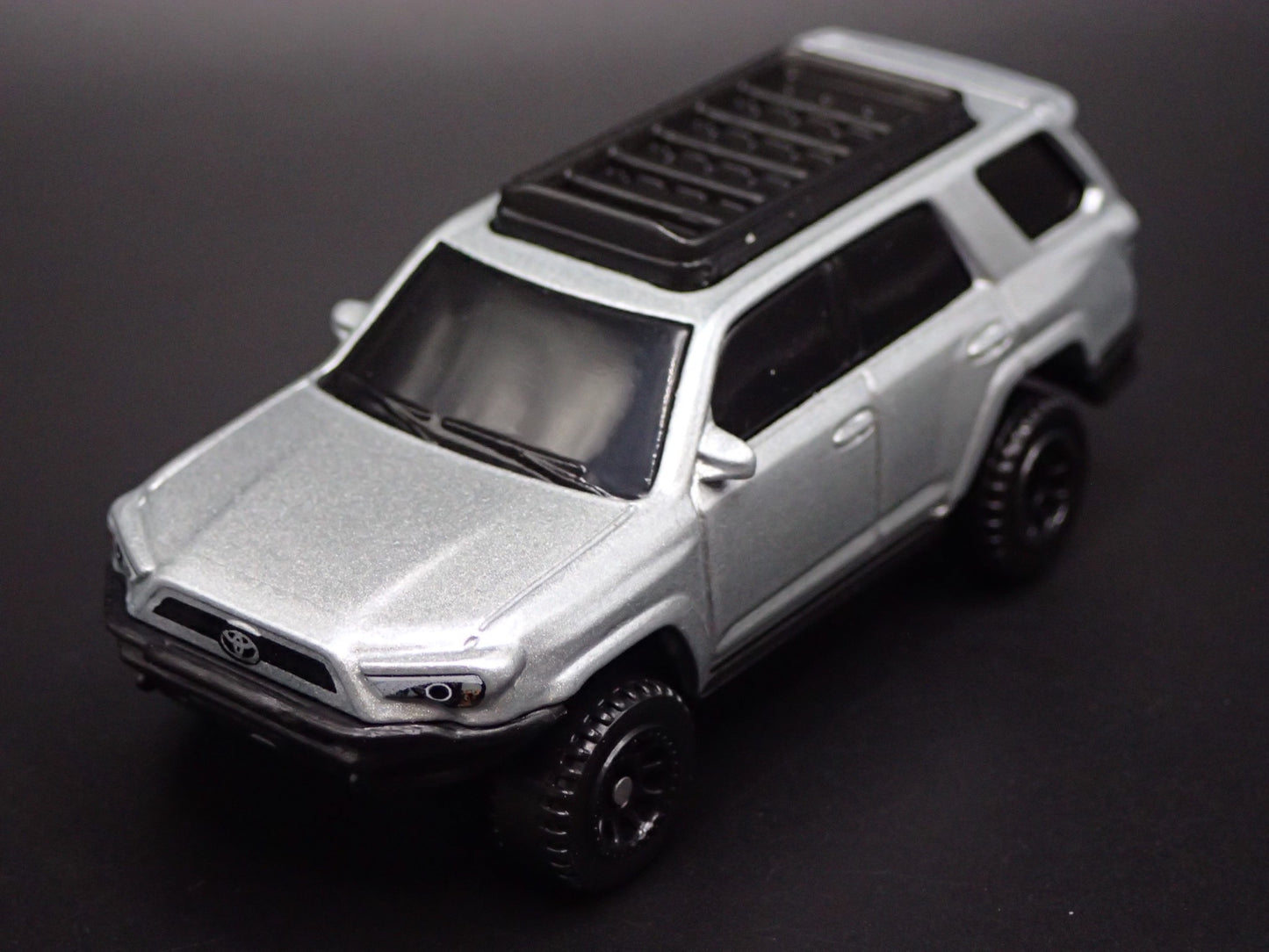2010-2024 TOYOTA 4RUNNER SUV 1/64 SCALE COLLECTIBLE DIORAMA DIECAST MODEL TRUCK