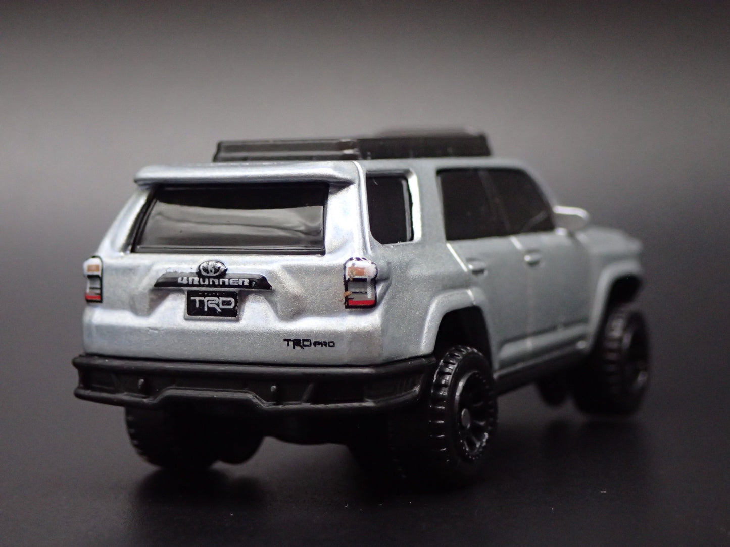 2010-2024 TOYOTA 4RUNNER SUV 1/64 SCALE COLLECTIBLE DIORAMA DIECAST MODEL TRUCK