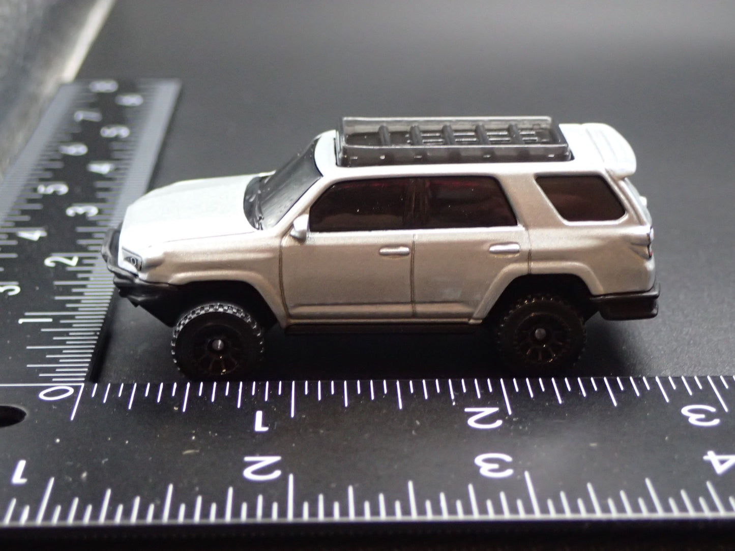 2010-2024 TOYOTA 4RUNNER SUV 1/64 SCALE COLLECTIBLE DIORAMA DIECAST MODEL TRUCK