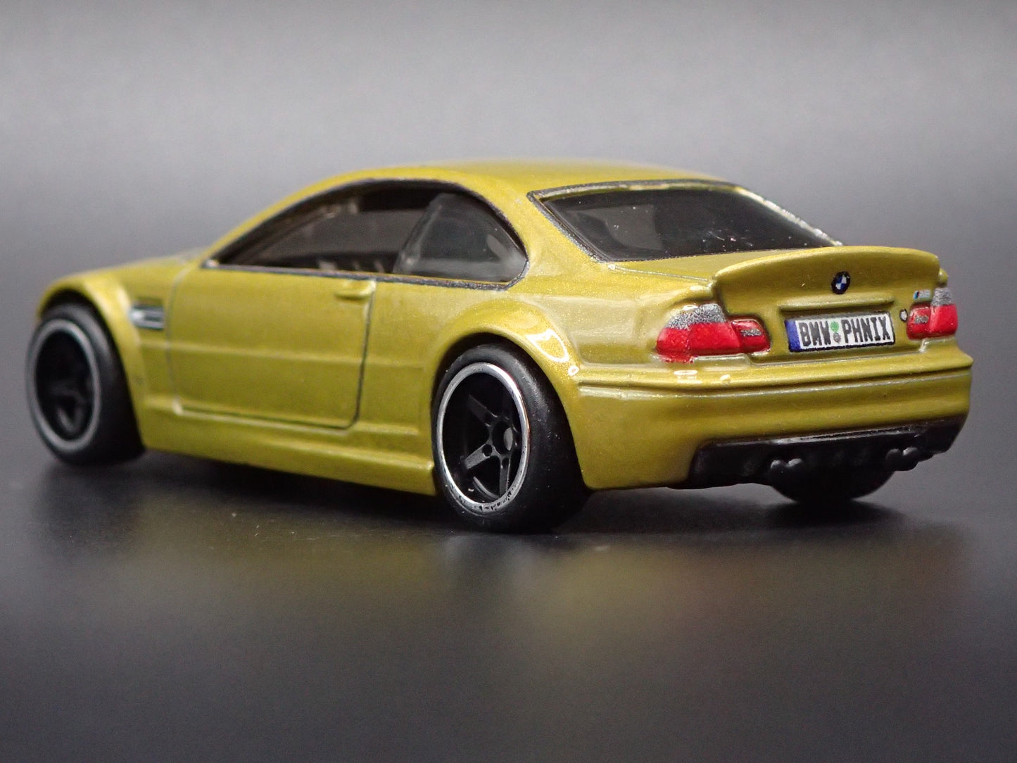 1999-2005 BMW 3 SERIES M3 E46 COUPE GLD 1:64 SCALE COLLECTIBLE DIECAST MODEL CAR