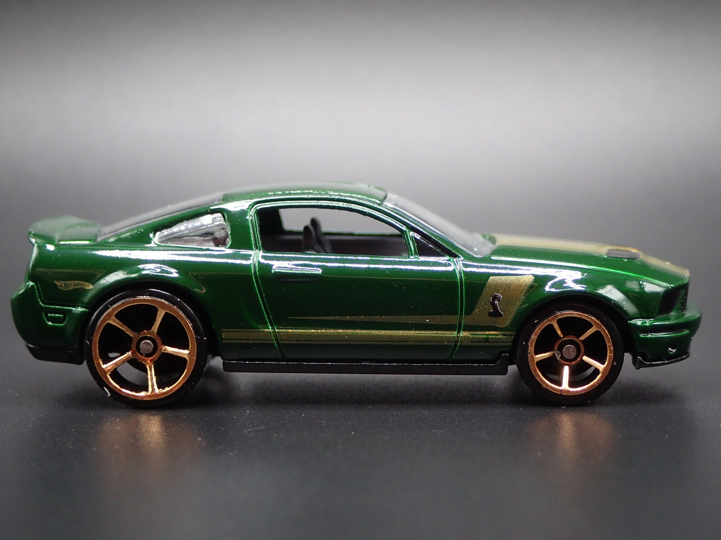 2007 07 FORD MUSTANG SHELBY GT500 GREEN 1:64 SCALE COLLECTIBLE DIECAST MODEL CAR