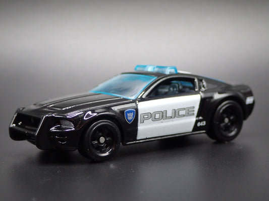 2005 FORD MUSTANG GT BARRICADE POLICE TRANSFORMERS 1:64 SCALE DIECAST MODEL CAR