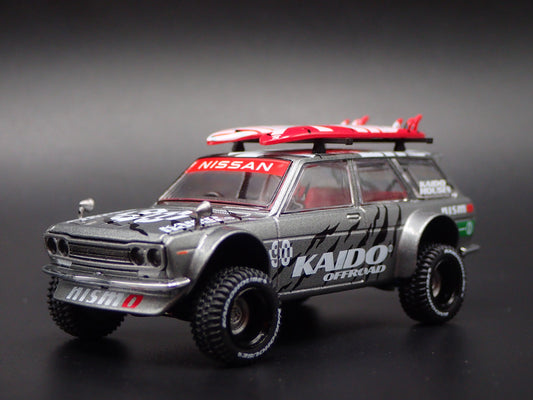 1967-1972 DATSUN 510 WAGON 4X4 KAIDO HOUSE 1:64 SCALE DIORAMA DIECAST MODEL CAR