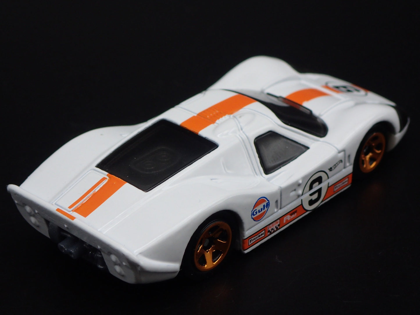 1967 67 FORD GT40 MK.IV GULF OIL RACING 1:64 SCALE DIORAMA DIECAST MODEL CAR