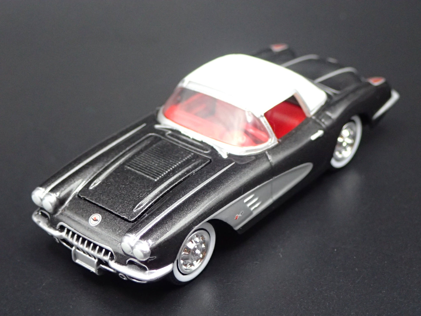 1958 58 CHEVY CHEVROLET CORVETTE CONVERTIBLE BLACK 1:64 SCALE DIECAST MODEL CAR