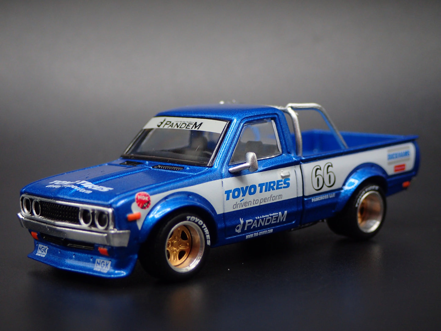 1973-1979 DATSUN 620 PICKUP TRUCK JDM PANDEM TOYO 1:64 SCALE DIECAST MODEL CAR