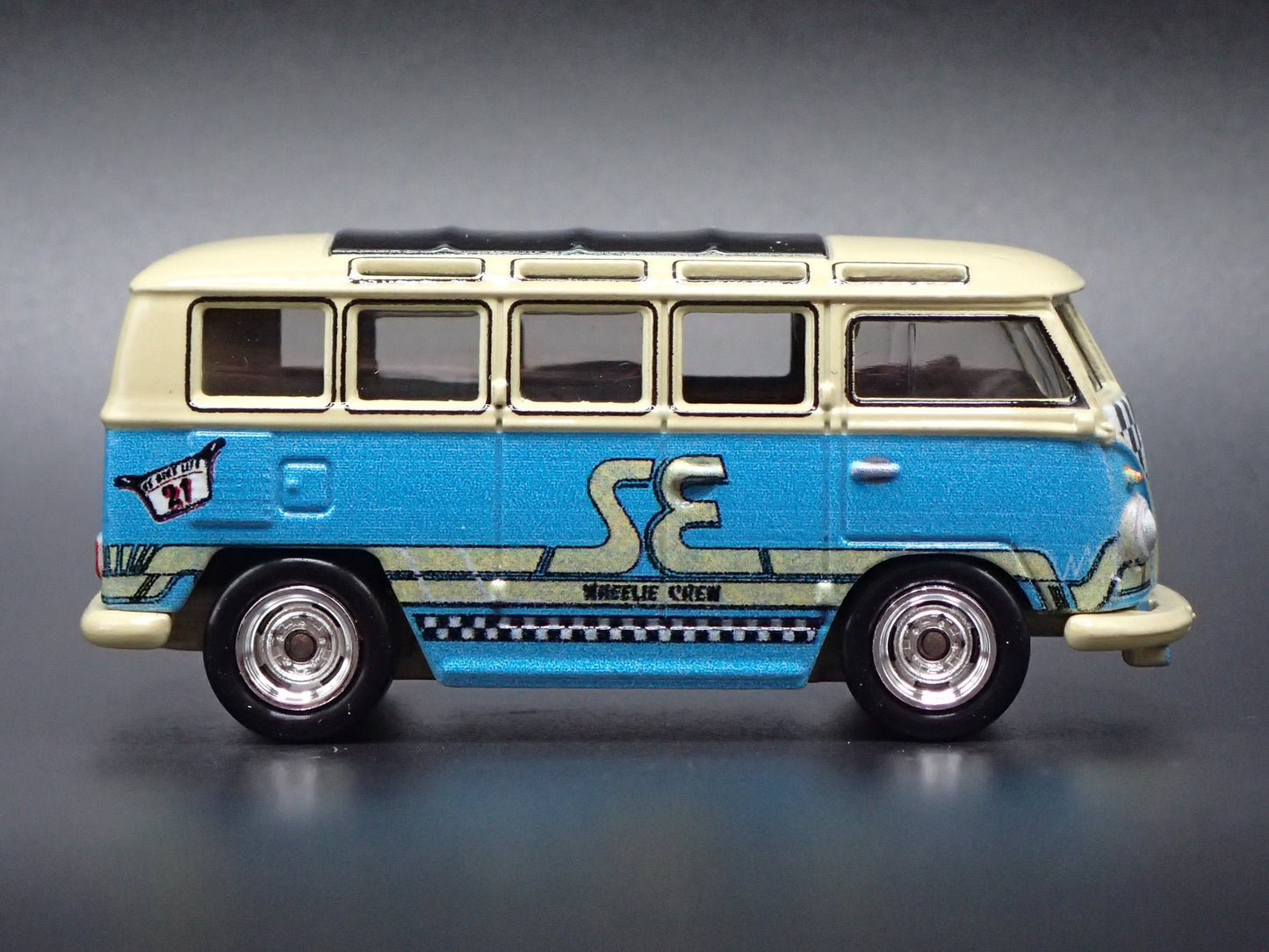 1950-1967 VW VOLKSWAGEN TYPE 2 T1 23 WINDOW BUS 1:64 SCALE DIECAST MODEL CAR