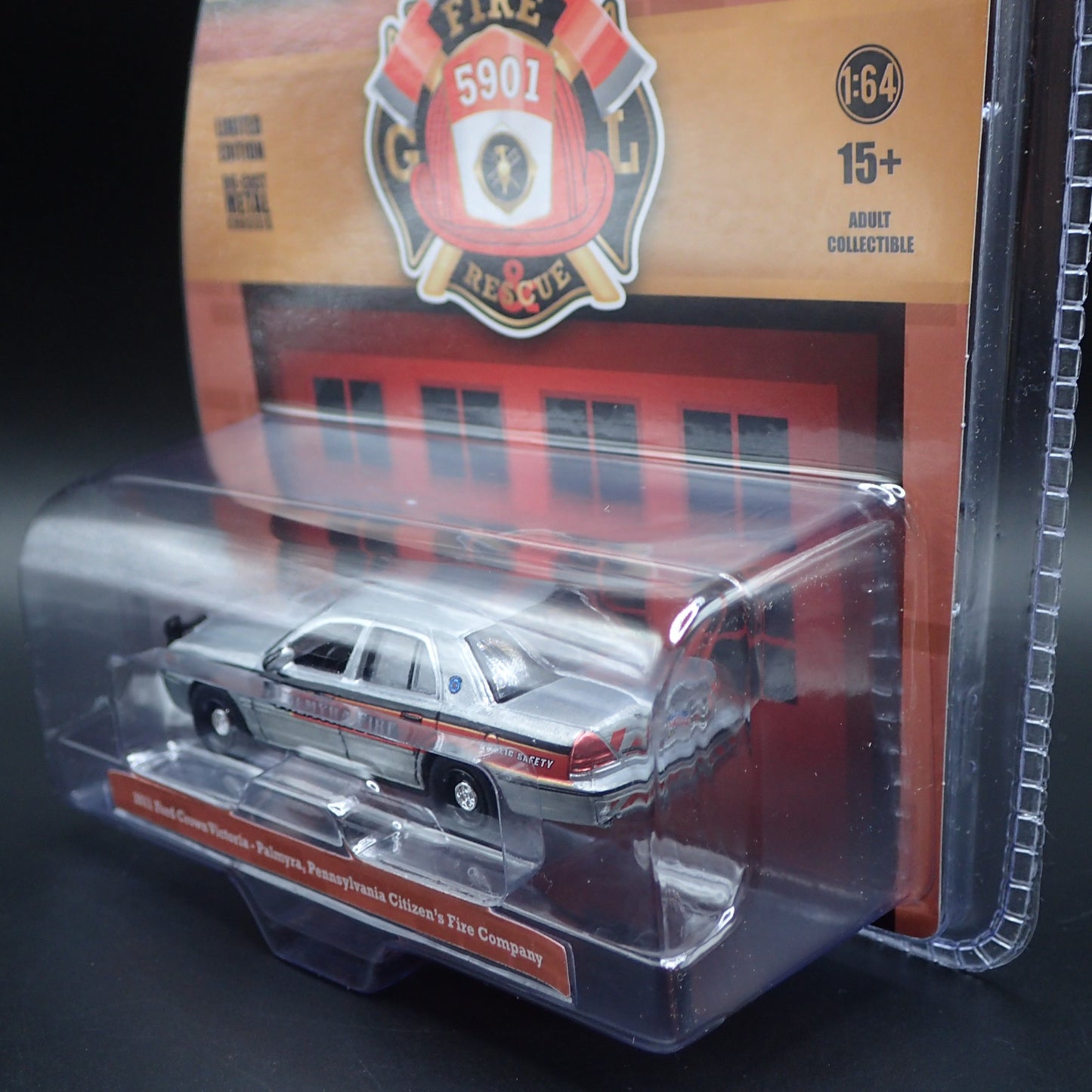 2011 FORD CROWN VICTORIA PALMYRA PA FIRE FIRE RESCUE 5 RAW GREEN MACHINE CHASE