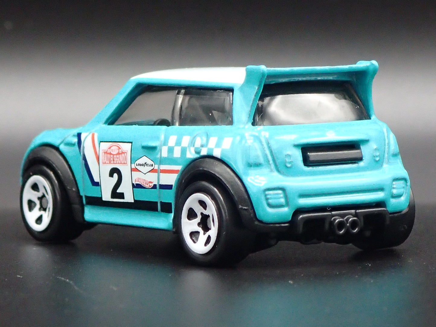 2007-2014 MINI COOPER S TEAL 1:64 SCALE COLLECTIBLE DIORAMA DIECAST MODEL CAR
